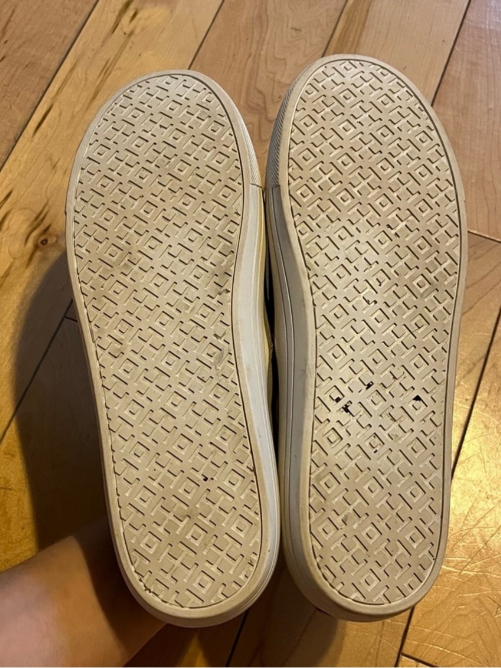 Tory Burch Jesse Slip On Sneakers Kid Suede Gray size 8.5 - Picture 9 of 9